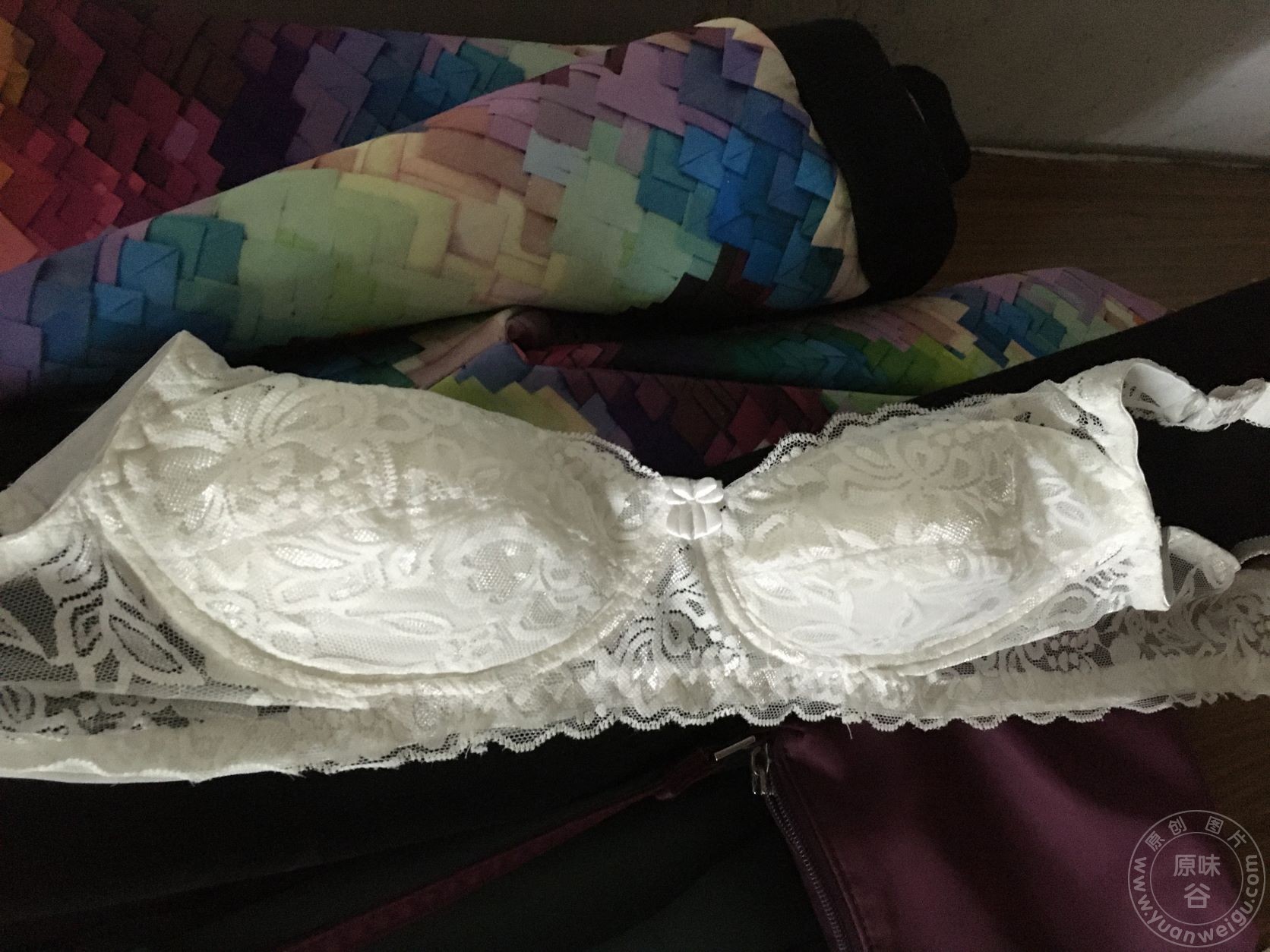 ��������